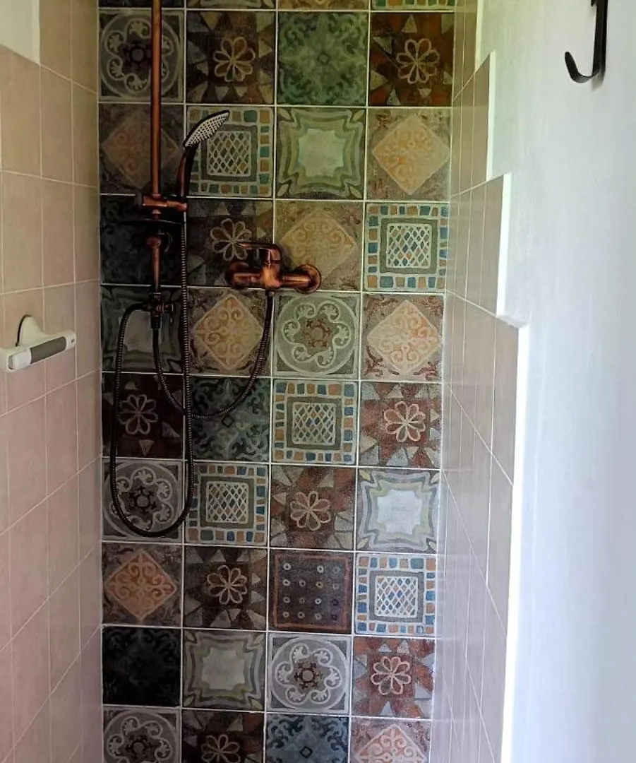 Dom wakacyjny Willa La Casa Nei Vigneti Col Giardino Secreto Mornico Losana Włochy